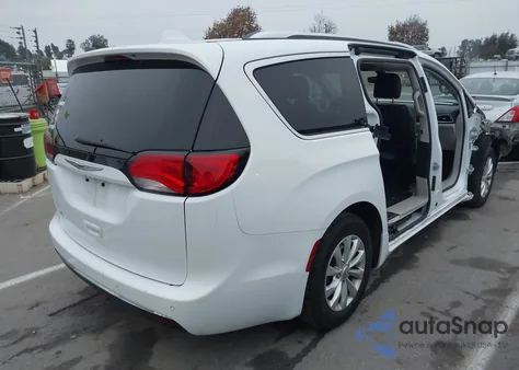 2019 Chrysler Pacifica Touring L z USA, uszkodzony, nr VIN 2C4RC1BG2KR626933